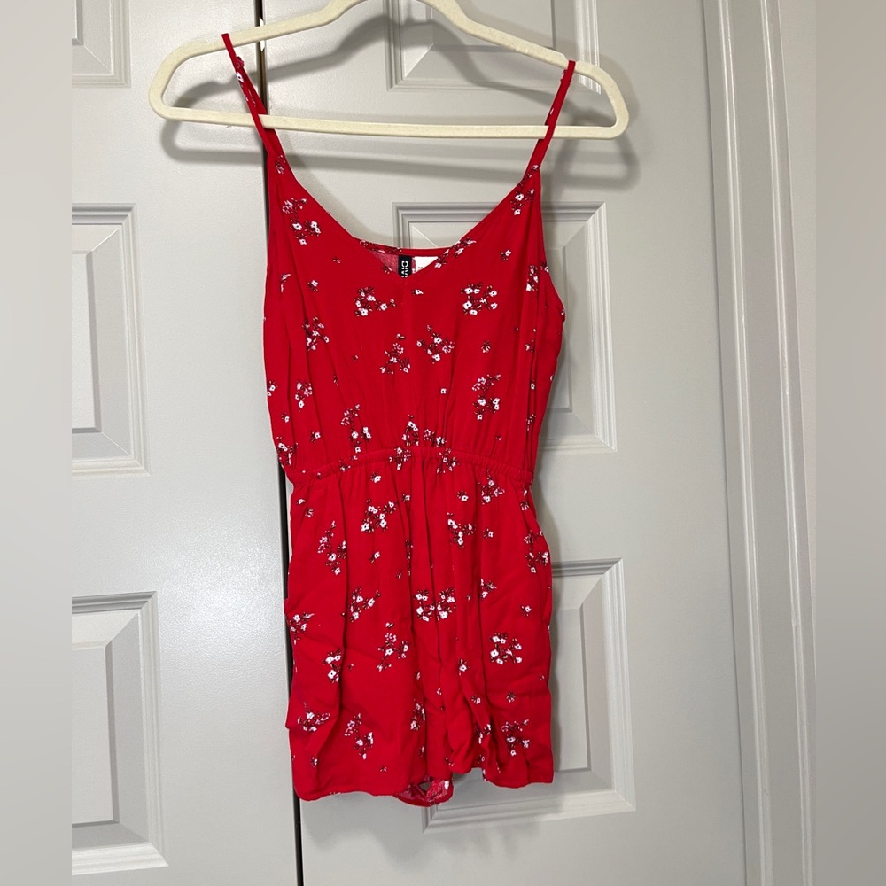 H&M Red Floral Romper | size: 2